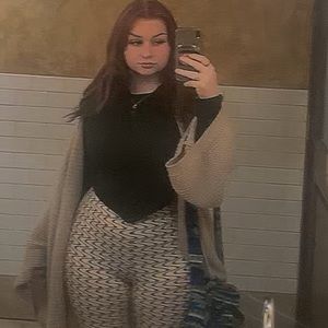 Meet your Posher, Madi